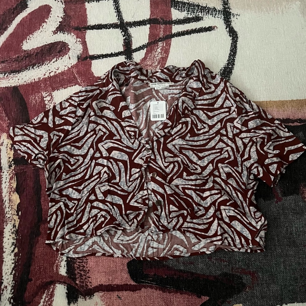 NWT UO crop top